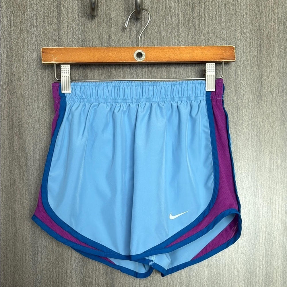 Nike Dri-Fit Women’s Blue and Purple Tempo Athletic Shorts Size XS NWOT